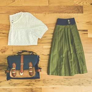 Dear Creatures Olive Crosby Pleated Skirt sz M